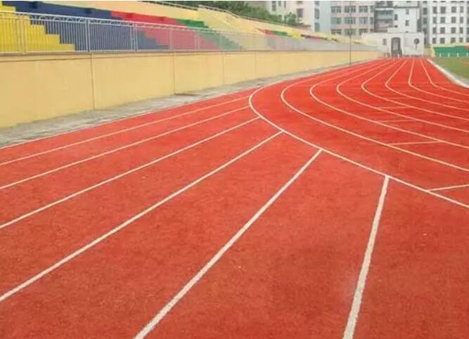 新國標塑膠跑道鋪設及基層要求